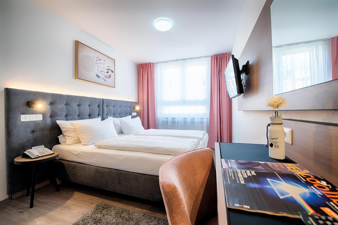 Home Hotel Dortmund Exteriör bild