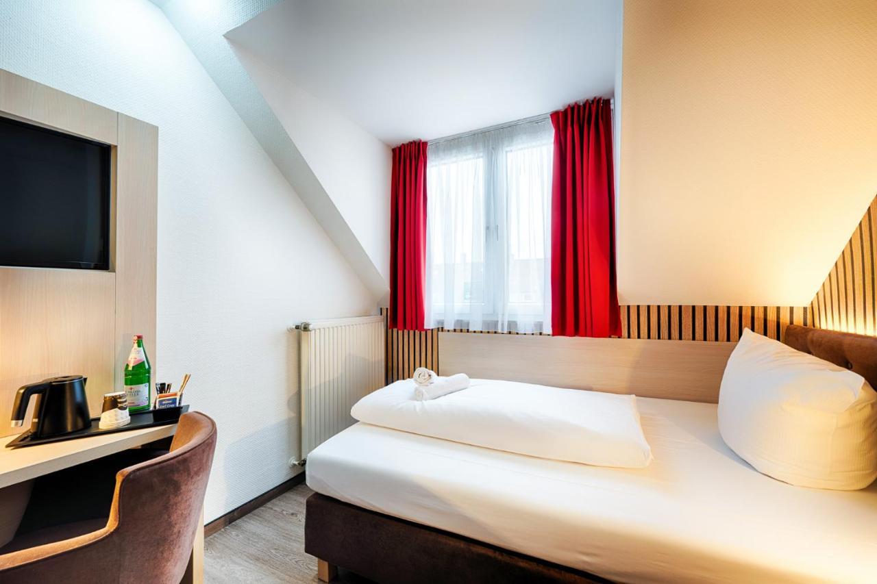 Home Hotel Dortmund Exteriör bild